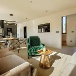 In Tar With Private Swimming Pool Tatil Evi