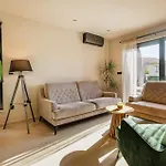 Hébergement de vacances In Tar With Private Swimming Pool *
