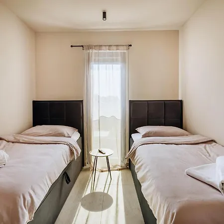 Feriehus In Tar With Private Swimming Pool