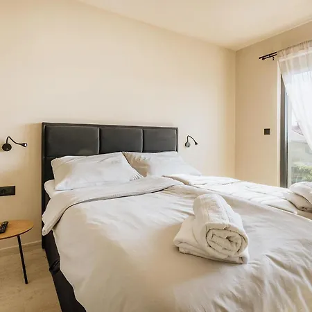 Feriehus In Tar With Private Swimming Pool