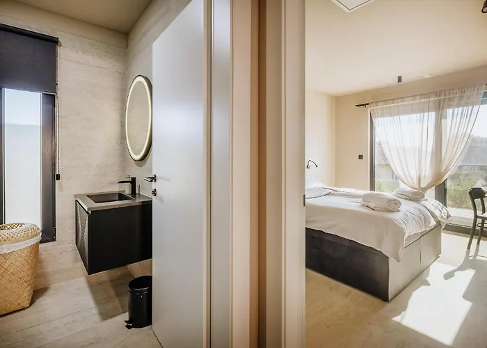 In Tar With Private Swimming Pool * Tar-Vabriga