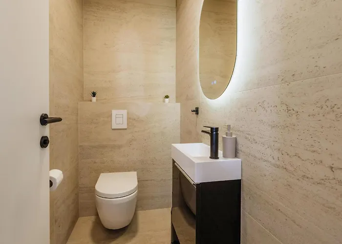 In Tar With Private Swimming Pool Tar-Vabriga