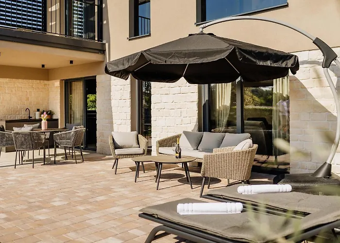 Hébergement de vacances In Tar With Private Swimming Pool *